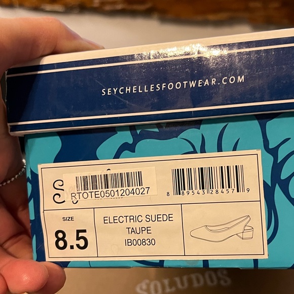 Seychelles Electric size 8.5 - Picture 2 of 6